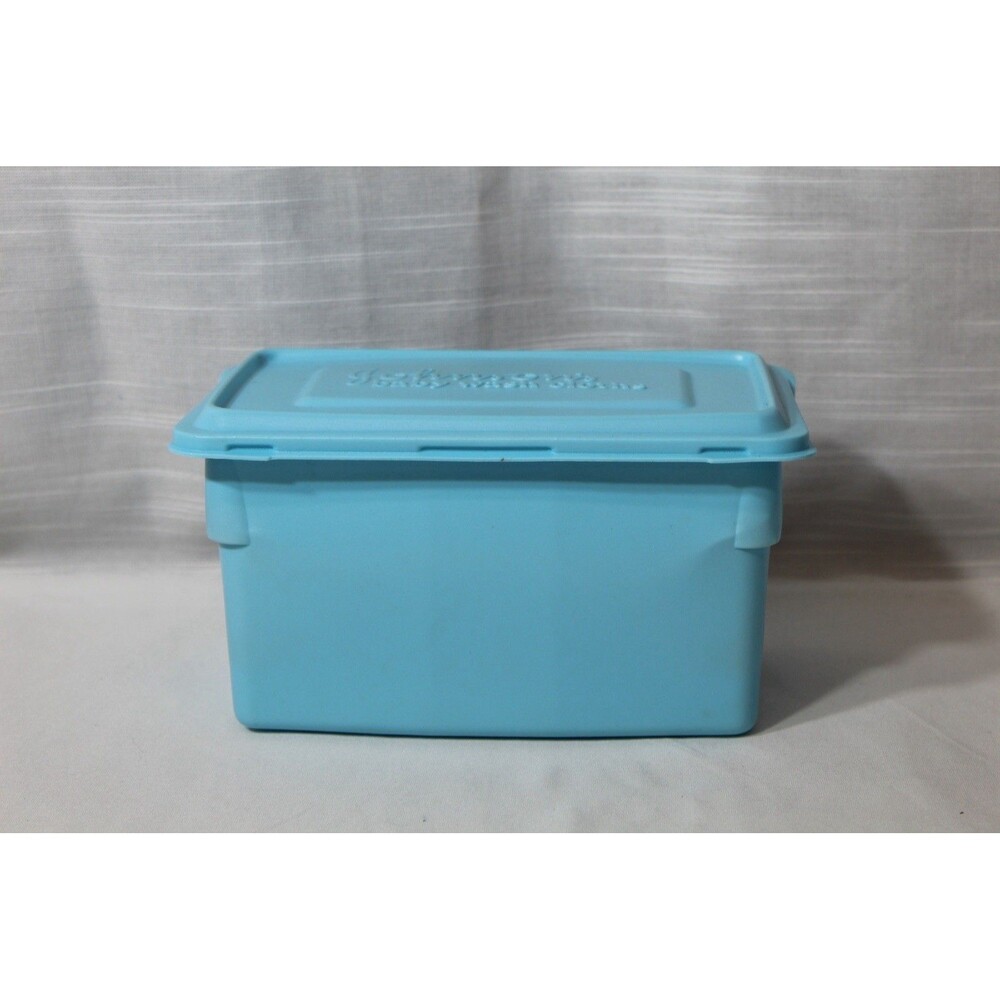Vtg 1987 Johnson’s Baby Wash Cloths Blue Tub EMPTY w/Original Foil Made USA
